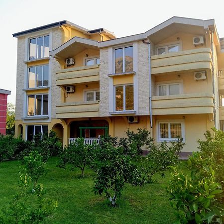Apartments Old Olive Bar Buitenkant foto